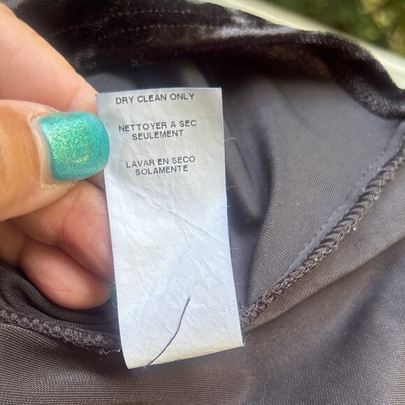 Fifteen Twenty Black Velveteen Snap Front Shirt Blouse L Pockets Long Line Goth - Picture 7 of 9